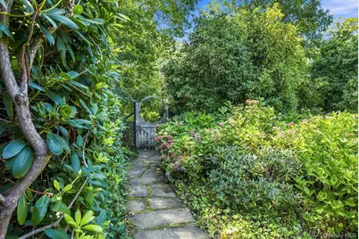 50 Barnes Hole Road, East Hampton, NY 11937 - Photo 28