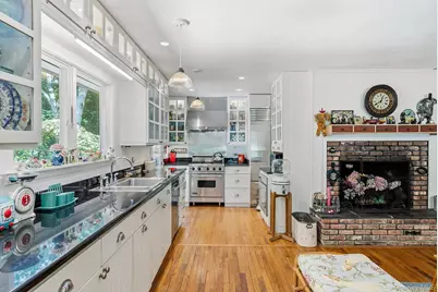 50 Barnes Hole Road, East Hampton, NY 11937 - Photo 10