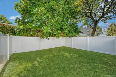 105 Bradford Street #2, Harrison, NY 10528 - Photo 14