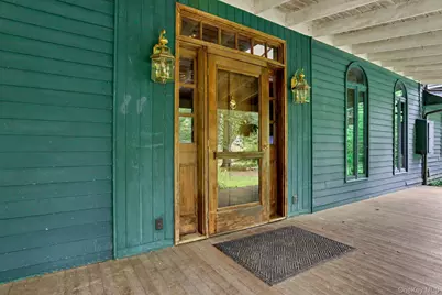 1780 Strawberry Road, Mohegan Lake, NY 10547 - Photo 4