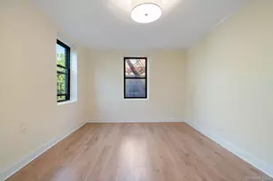 32-25 88th St, East Elmhurst, NY 11369 - Photo 18