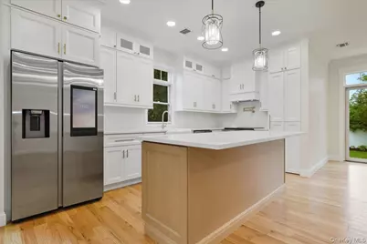 1420 Poulson Street, Wantagh, NY 11793 - Photo 14