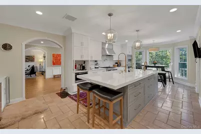 455 Rosedale Avenue, White Plains, NY 10605 - Photo 4