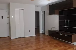 502 Barclay Manor, Newburgh, NY 12550 - Photo 4