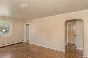 641 Lowell Rd, Uniondale, NY 11553 - Photo 6