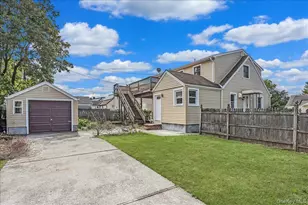 641 Lowell Rd, Uniondale, NY 11553 - Photo 28