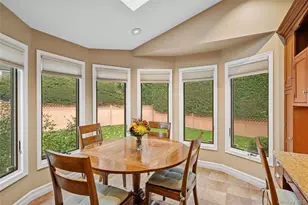 18 Knoll Ln, Glen Head, NY 11545 - Photo 12