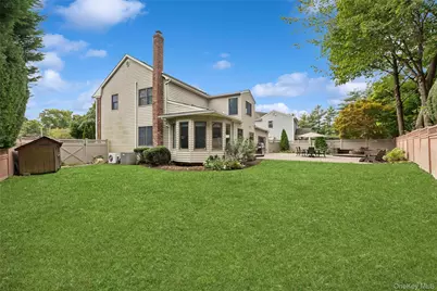 18 Knoll Lane, Glen Head, NY 11545 - Photo 34