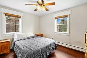 18 Knoll Ln, Glen Head, NY 11545 - Photo 24