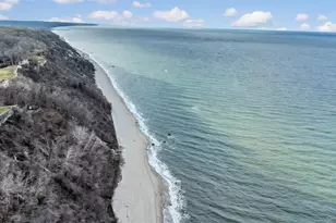 96 Herod Point Rd, Wading River, NY 11792 - Photo 4