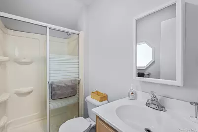 150 Montauk Highway, Westhampton, NY 11977 - Photo 16
