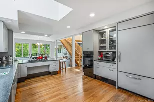 150 Montauk Hwy, Westhampton, NY 11977 - Photo 8