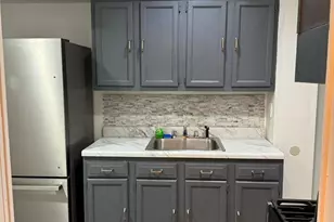 114-25 201st St, Saint Albans, NY 11412 - Photo 2