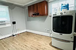 86 Shepherd Ln, Levittown, NY 11756 - Photo 16