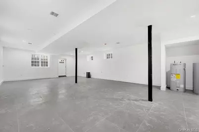 3832 215th Street, Bayside, NY 11361 - Photo 36