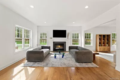 6 Clara Drive, East Quogue, NY 11942 - Photo 12