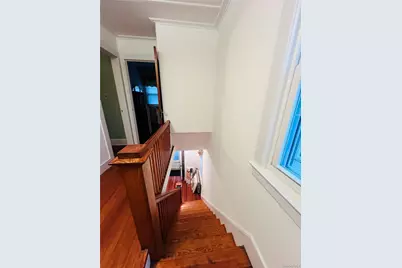 512 Logan Avenue, Bronx, NY 10465 - Photo 22