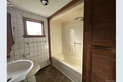 172 Main Street, Gardiner, NY 12525 - Photo 32