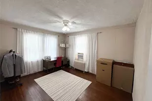 28 Morningstar Rd, New York, NY 10303 - Photo 14