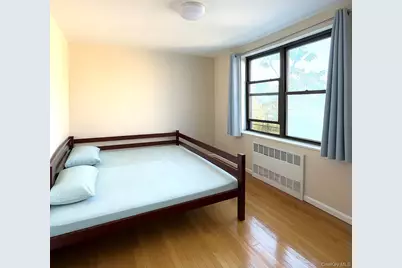 13950 35 Avenue #4, Flushing, NY 11354 - Photo 6