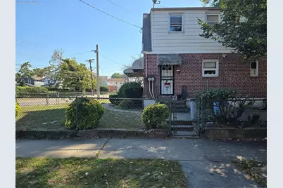 13404 Farmers Boulevard, Jamaica, NY 11434 - Photo 8