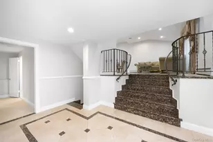 36 Red Spring Ln, Glen Cove, NY 11542 - Photo 10