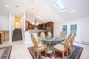 36 Red Spring Ln, Glen Cove, NY 11542 - Photo 4