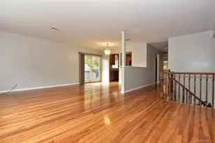 33 S Hillcrest Rd, Suffern, NY 10901 - Photo 8