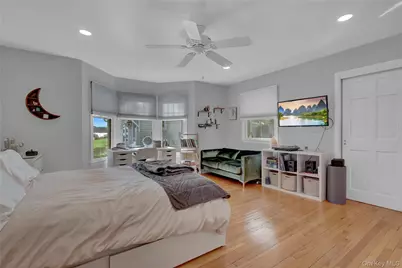 111 Old Field Road, Setauket, NY 11733 - Photo 18