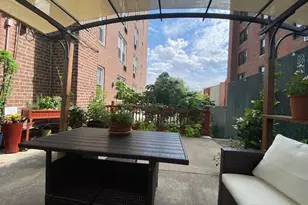 50-22 40th St, Sunnyside, NY 11104 - Photo 10