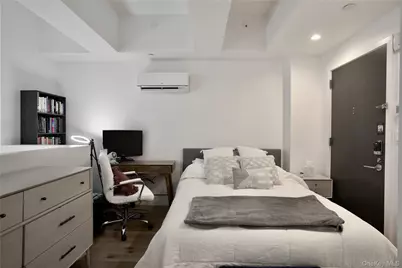 2416 Queens Plaza S #2D, Long Island City, NY 11101 - Photo 10