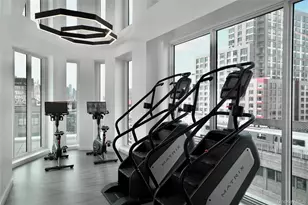 24-16 Queens Plaza S, Long Island City, NY 11101 - Photo 16