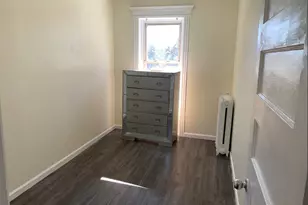 76-27 85th Dr, Woodhaven, NY 11421 - Photo 4