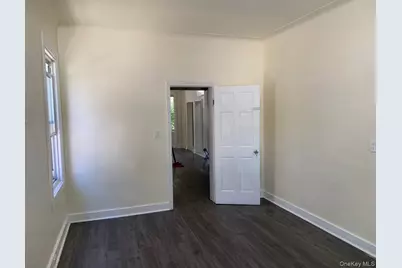 76-27 85th Drive, Woodhaven, NY 11421 - Photo 10