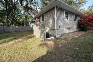 50 Newcomb Trail, Ridge, NY 11961 - Photo 16