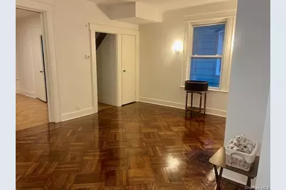 8431 108th Street, Richmond Hill North, NY 11418 - Photo 14