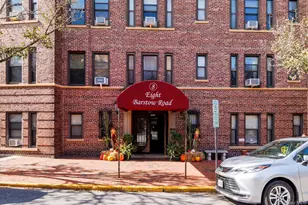 8 Barstow Rd, Great Neck, NY 11021 - Photo 2