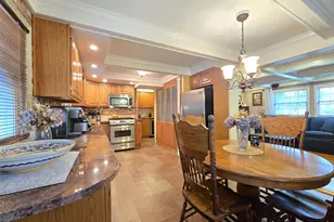 8 Stalker Ln, Setauket, NY 11733 - Photo 6