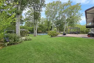 8 Stalker Ln, Setauket, NY 11733 - Photo 22