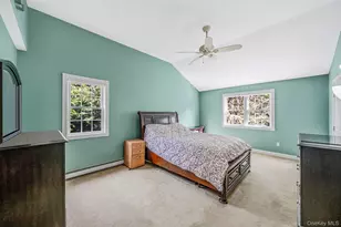 36 Vanderbilt Ave, Saint James, NY 11780 - Photo 16