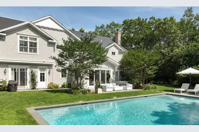 51 Brandywine Drive, East Hampton, NY 11963 - Photo 2