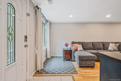 862 Birchwood Road, Medford, NY 11763 - Photo 14