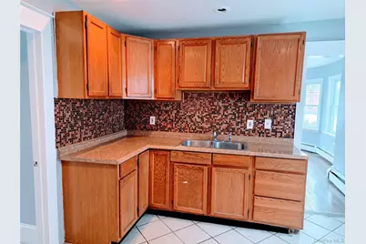 210 Smith Street, Poughkeepsie, NY 12601 - Photo 12