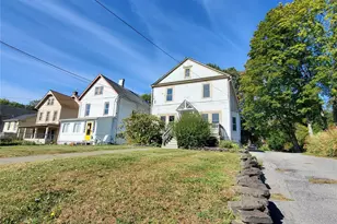 210 Smith St, Poughkeepsie, NY 12601 - Photo 2
