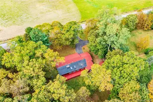 98 River Rd, Rhinebeck, NY 12572 - Photo 2