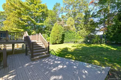 7 Cardiff Court, Huntington Station, NY 11746 - Photo 28