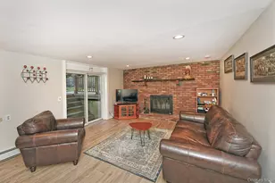 7 Cardiff Ct, Huntington Station, NY 11746 - Photo 20