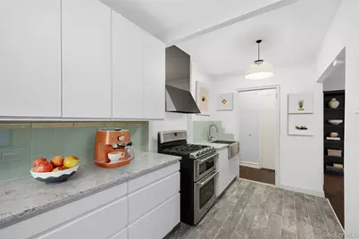 860 Grand Concourse #2N, Bronx, NY 10451 - Photo 4