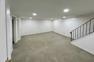 200 Hilton Ave, Hempstead, NY 11550 - Photo 8