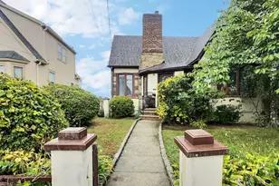 72 Gibson Pl, Yonkers, NY 10705 - Photo 2